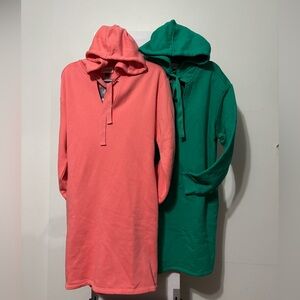 Universal thread  dress with hood